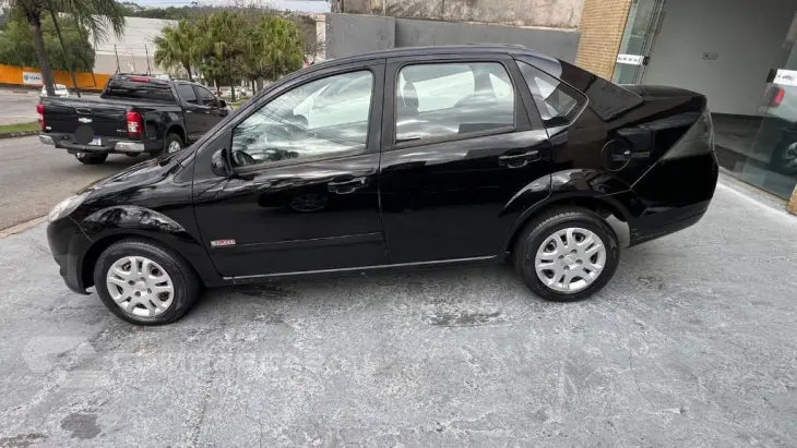 Fiesta Sed. 1.6 8V Flex 4p