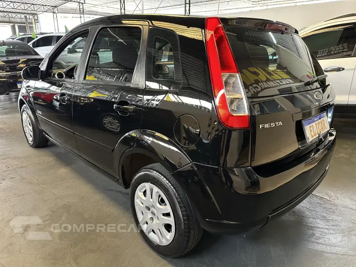 FIESTA 1.6 MPI Class Hatch 8V