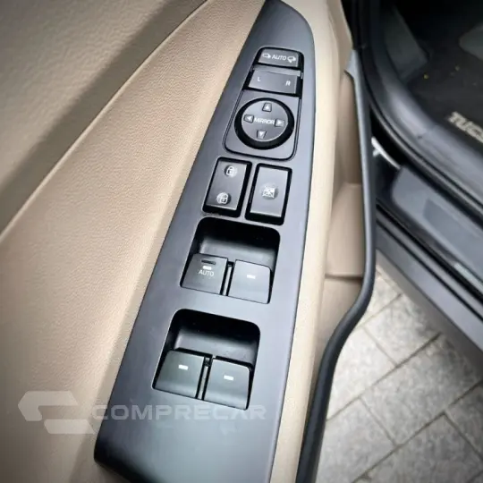 TUCSON 1.6 16V T-gdi GLS