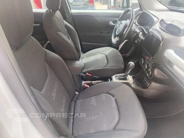 RENEGADE - 1.8 16V LONGITUDE 4P AUTOMÁTICO