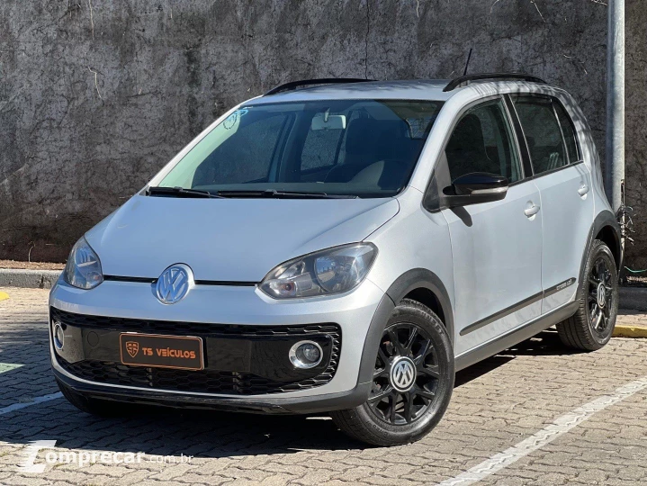 CROSS UP 1.0 MPI 12V FLEX 4P MANUAL