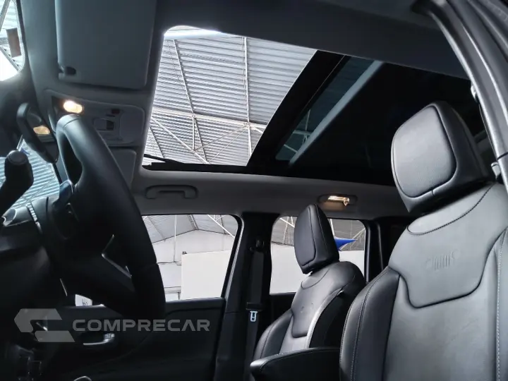 RENEGADE 1.3 T270 TURBO FLEX SAHARA AT6