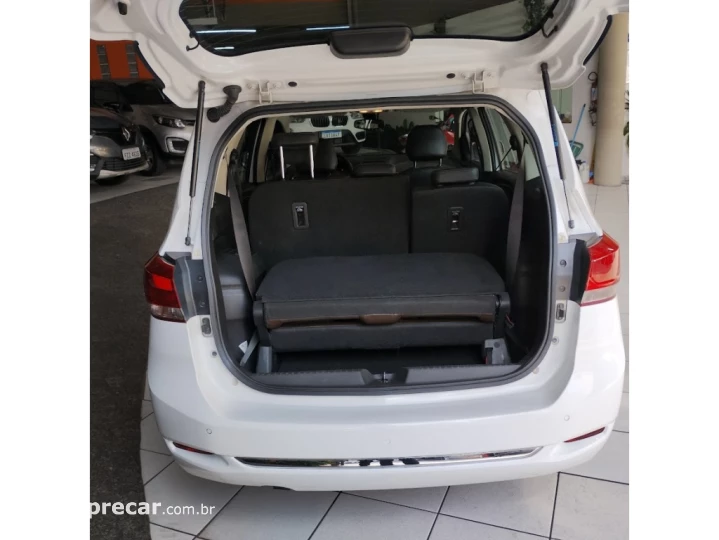 SPIN 1.8 PREMIER 8V FLEX 4P MANUAL