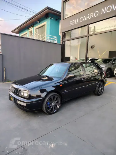 Golf GL 1.8/ 2.0i 4p