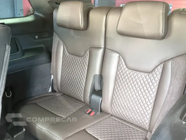 COMMANDER 1.3 T270 TURBO FLEX OVERLAND AT6