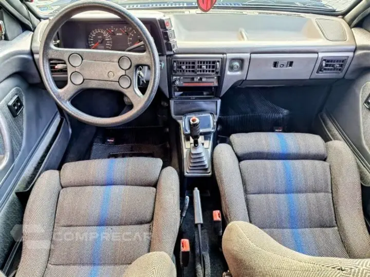 VOYAGE 1.6 CL 8V ÁLCOOL 2P MANUAL