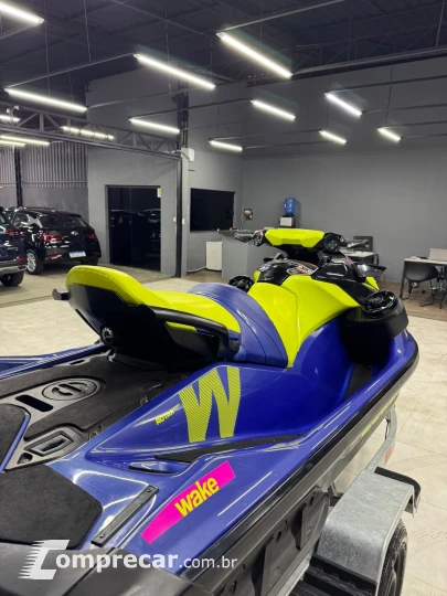Sea-Doo Wake 170
