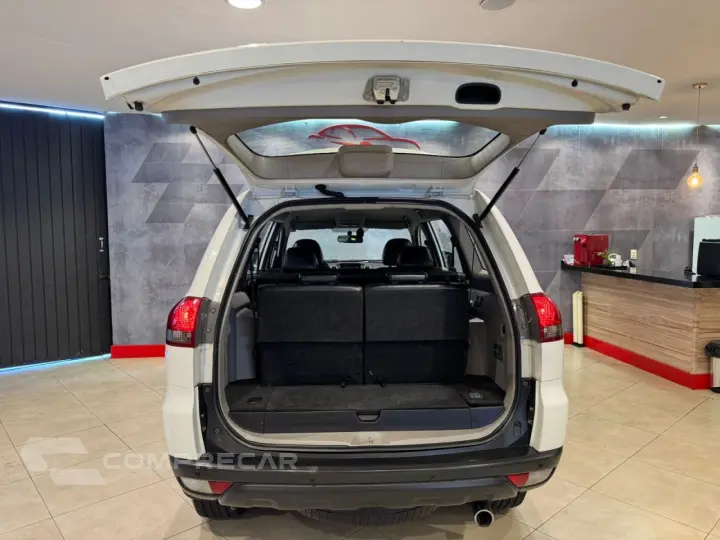 Pajero Dakar 3.5 V6 24V 4P HPE FLEX 4X4 7 LUGARES AUTOMÁTICO