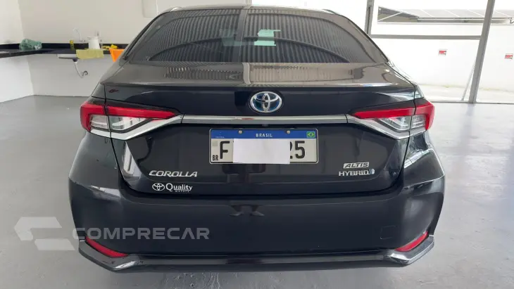COROLLA 1.8 VVT-I Hybrid Altis