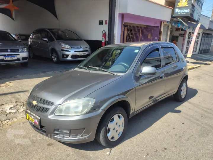 CELTA 1.0 MPFI LT 8V