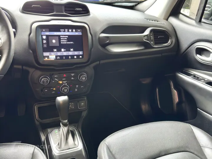 RENEGADE 1.3 T270 TURBO FLEX LONGITUDE AT6