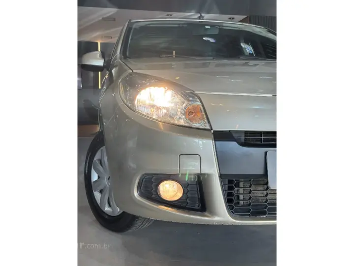 SANDERO 1.0 EXPRESSION 16V FLEX 4P MANUAL