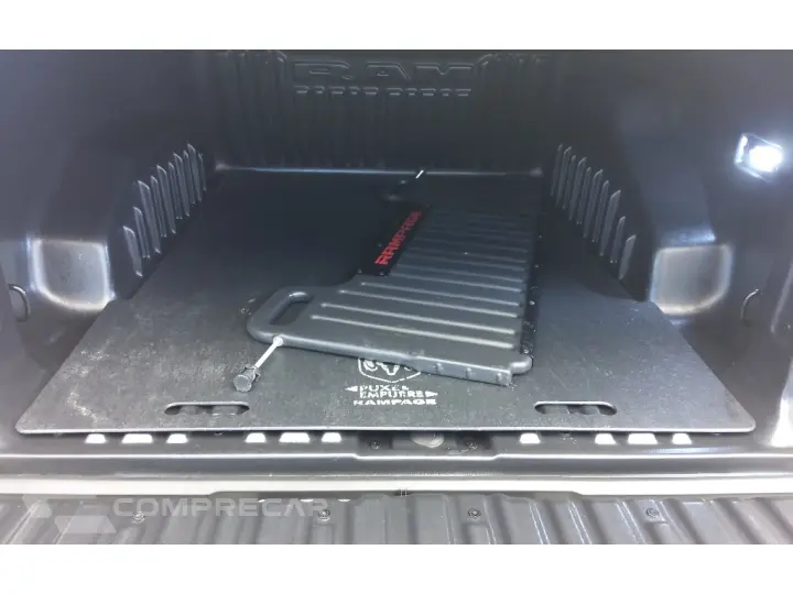 RAMPAGE 2.2 TURBO DIESEL LARAMIE 4X4 AUTOMÁTICO