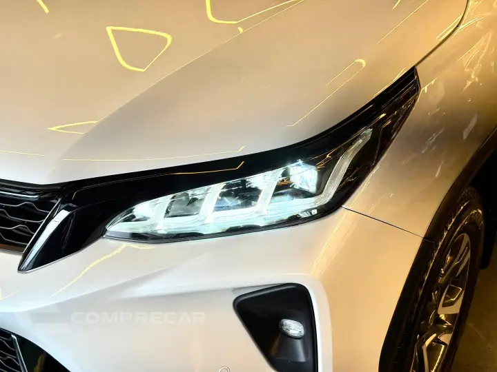 HILUX SW4 2.8 D-4D TURBO DIESEL DIAMOND 7L 4X4 AUTOMÁTICO