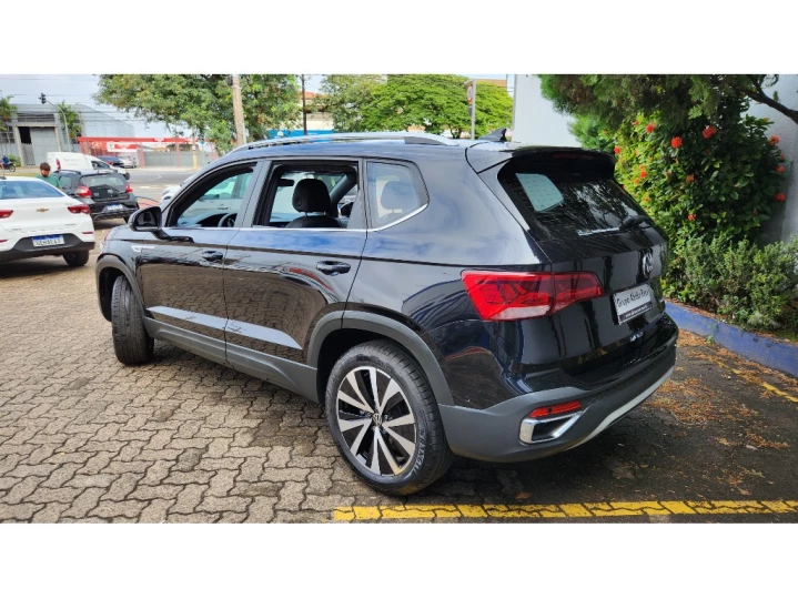 TAOS 1.4 250 TSI TOTAL FLEX HIGHLINE AUTOMÁTICO