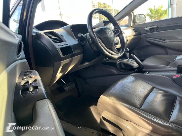 CIVIC 1.8 LXL 16V