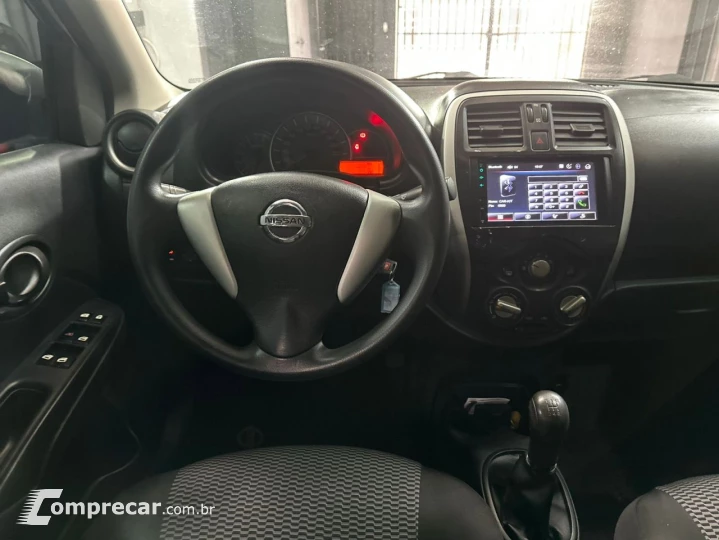 Versa Sedan 1.0 4P FLEX S
