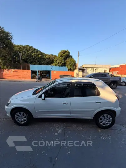 CELTA 1.0 MPFI LT 8V