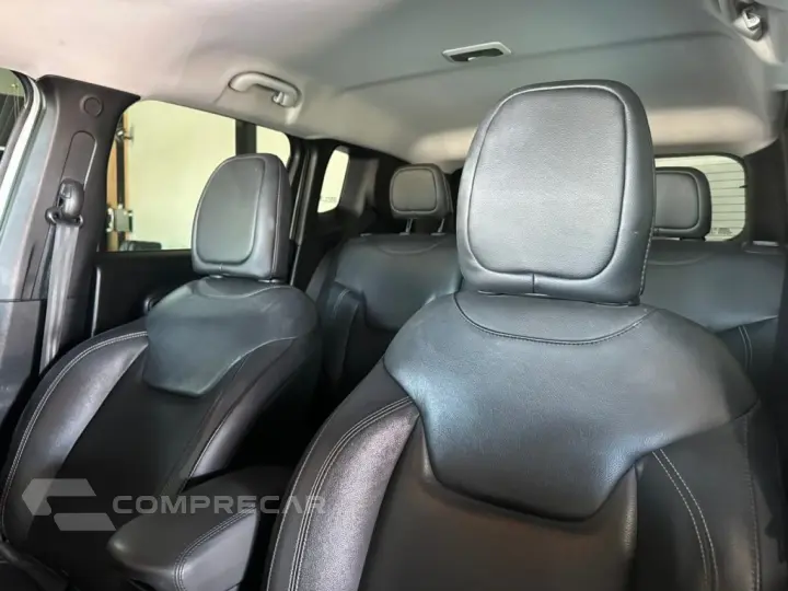 RENEGADE 1.8 16V FLEX LONGITUDE 4P AUTOMÁTICO