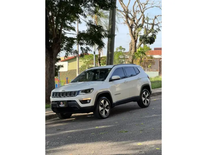 COMPASS 2.0 16V DIESEL LONGITUDE 4X4 AUTOMÁTICO