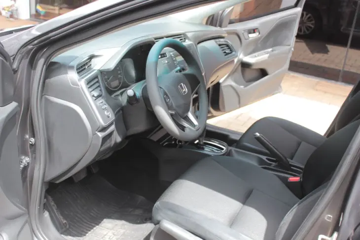 City Sedan 1.5 16V 4P LX FLEX AUTOMÁTICO