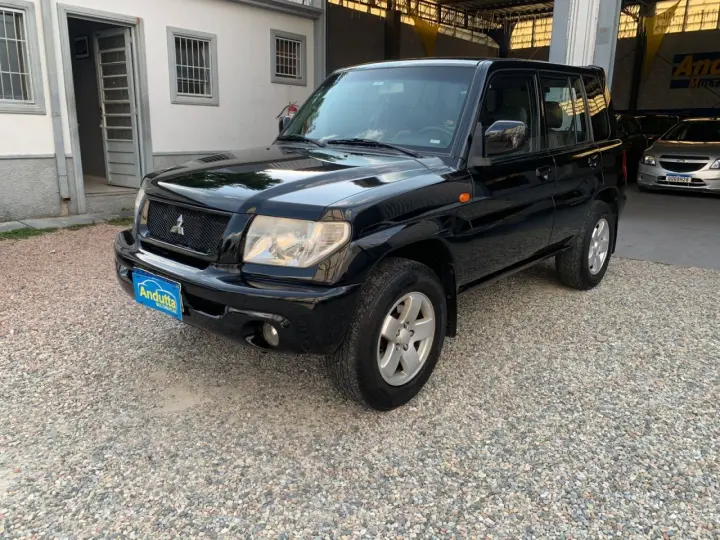 Pajero TR4 2.0 16V 4P 4X4 AUTOMÁTICO