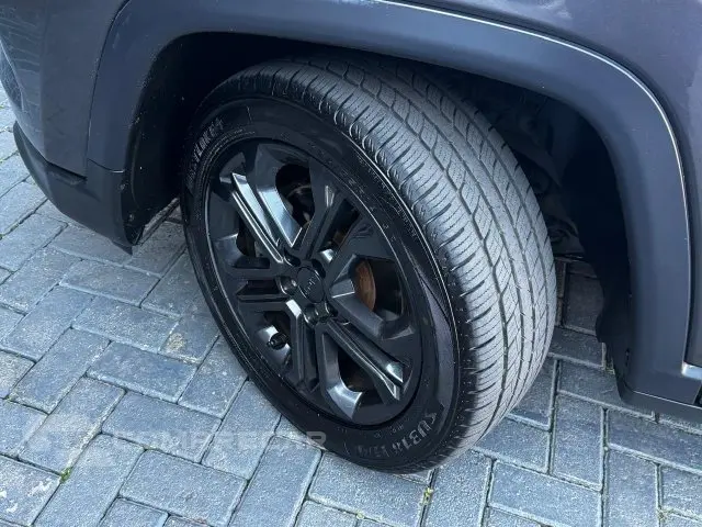 COMPASS - 1.3 T270 TURBO LONGITUDE AT6