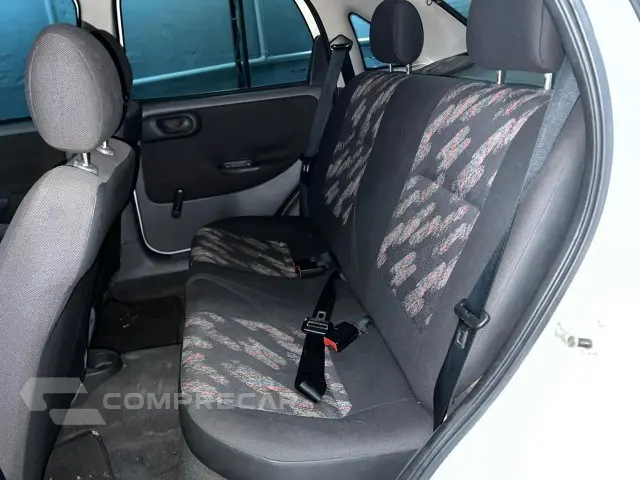 CORSA SEDAN - 1.0 MPFI MAXX SEDAN 8V 4P MANUAL