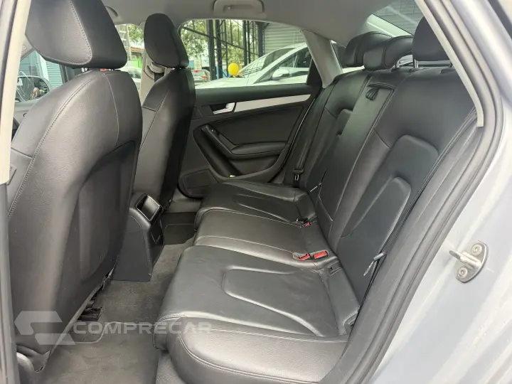 A4 1.8 TFSI AMBIENTE GASOLINA 4P MULTITRONIC