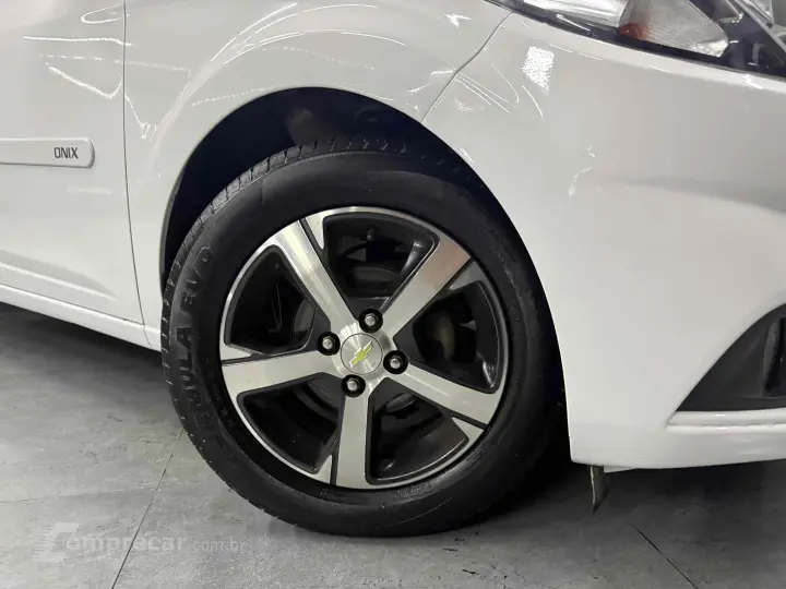 ONIX 1.4 MPFI LTZ 8V FLEX 4P AUTOMÁTICO