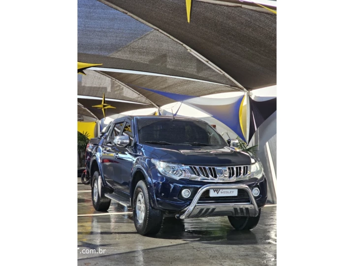L200 TRITON 2.4 16V TURBO DIESEL SPORT HPE TOP CD 4P 4X4 AUT