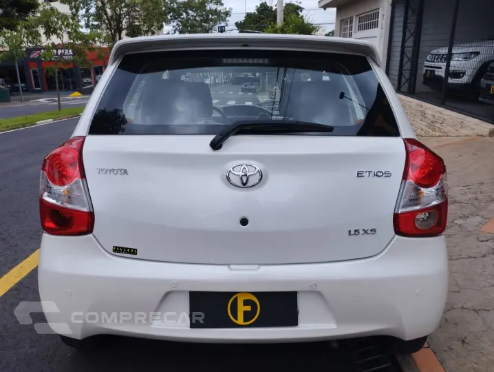 Etios Hatch 1.5 16V 4P FLEX XS