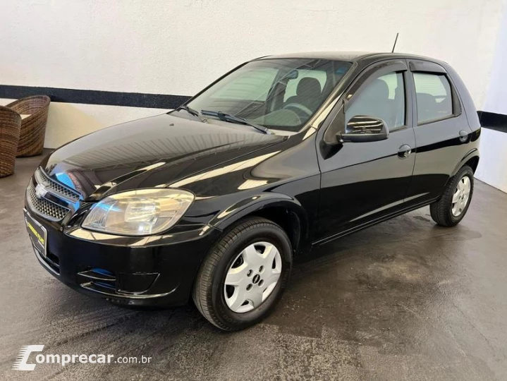 CELTA 1.0 LT