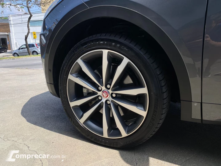 E-PACE 2.0 16V P300 R-dynamic SE AWD