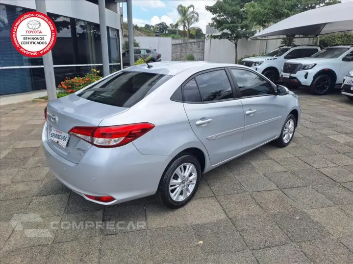 YARIS 1.5 16V FLEX SEDAN XL PLUS TECH MULTIDRIVE