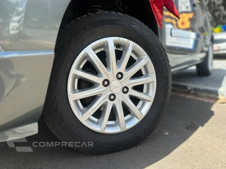 SPIN 1.8 LT 8V FLEX 4P AUTOMÁTICO