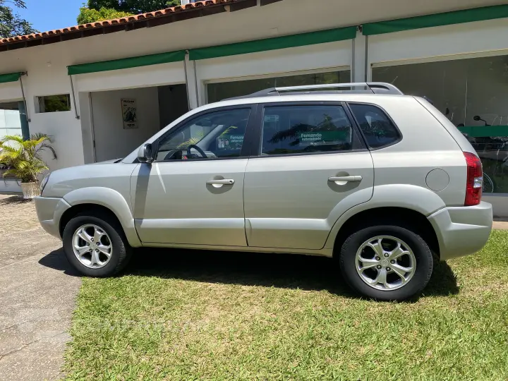 TUCSON 2.0 MPFI GLS 16V 143cv 2WD