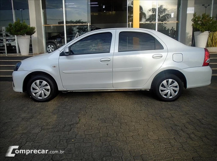 ETIOS 1.5 X SEDAN 16V FLEX 4P AUTOMÁTICO