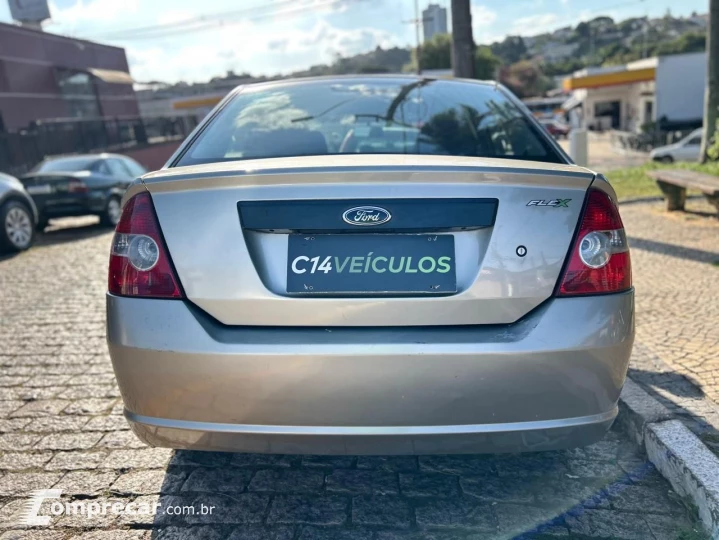 Fiesta Sedan 1.0 8V Flex 4p