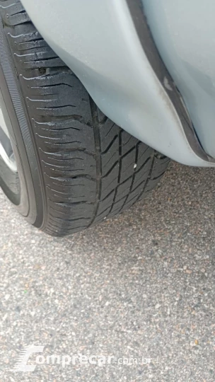 S10 2.4 MPFI Executive 4X2 CD 8V