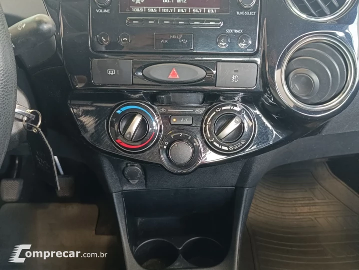 ETIOS 1.5 X PLUS SEDAN 16V MANUAL