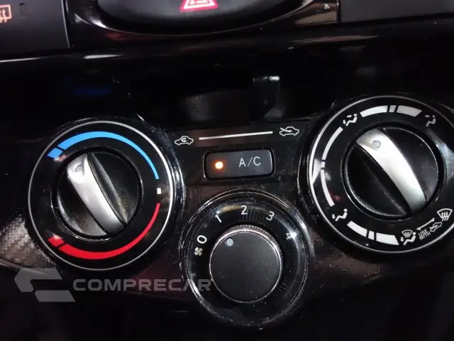 ETIOS HATCH - 1.3 X 16V 4P MANUAL