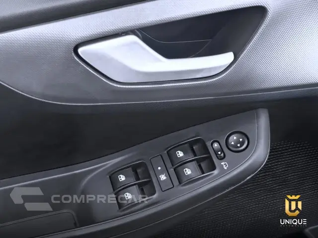 FASTBACK - 1.0 TURBO 200 AUDACE CVT