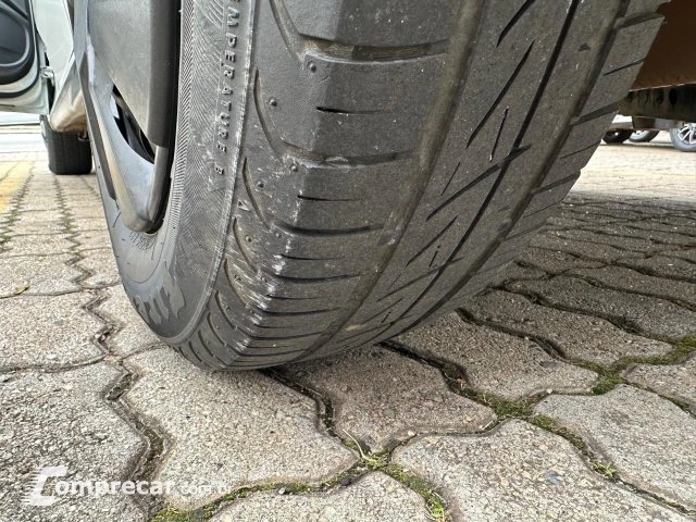 ONIX - 1.4 MPFI LT 8V 4P MANUAL