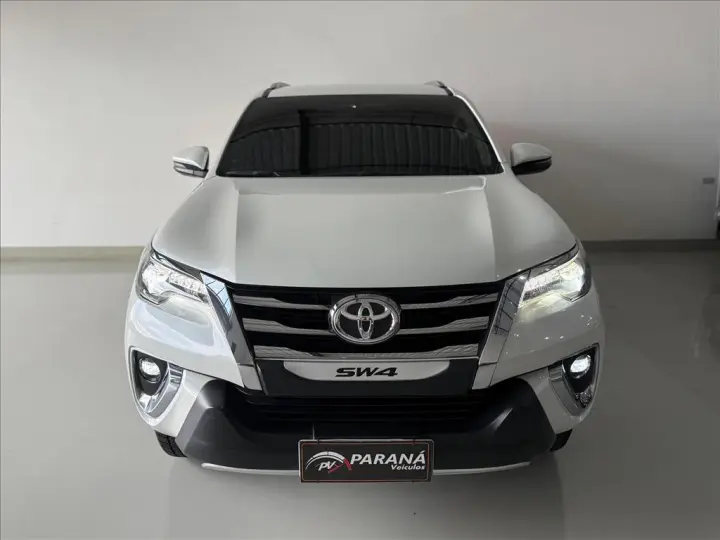HILUX SW4 2.8 SRX DIAMOND 4X4 7 LUGARES 16V TURBO