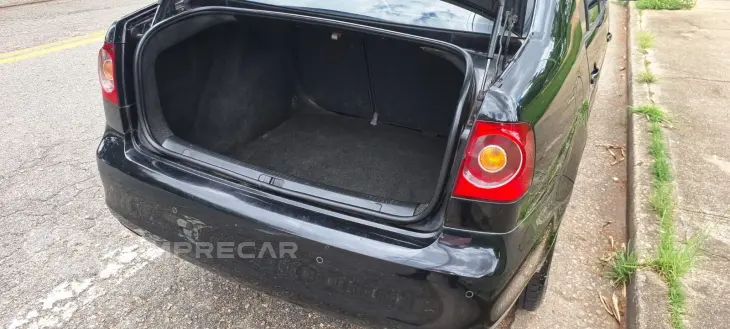 POLO SEDAN 1.6 MI Comfortline 8V