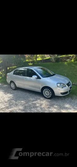 POLO SEDAN 2.0 MI Comfortline 8V