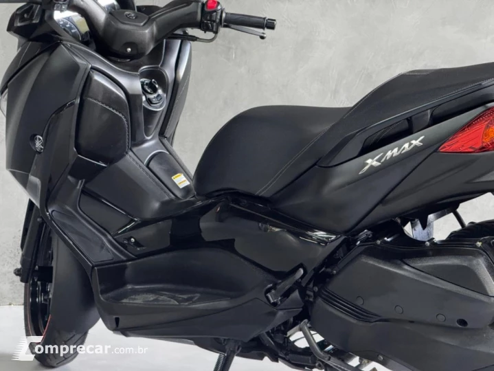 XMAX 250 ABS