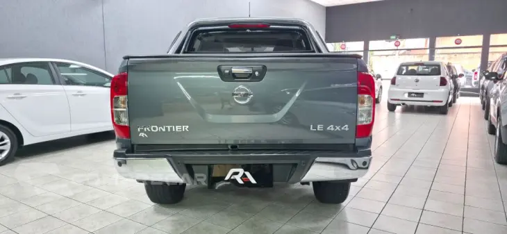 Frontier LE CD 4x4 2.3 Bi-TB Diesel Aut.