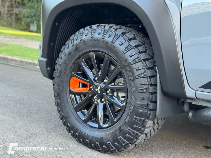 L200 TRITON 2.4 16V Turbo Sport Savana Sertôes CD 4X4